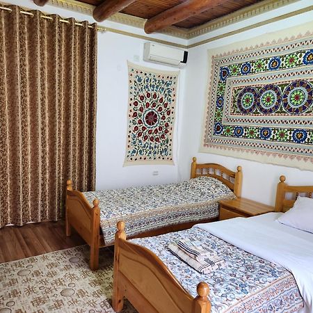 Samani Bukhara Bed and Breakfast Exteriör bild