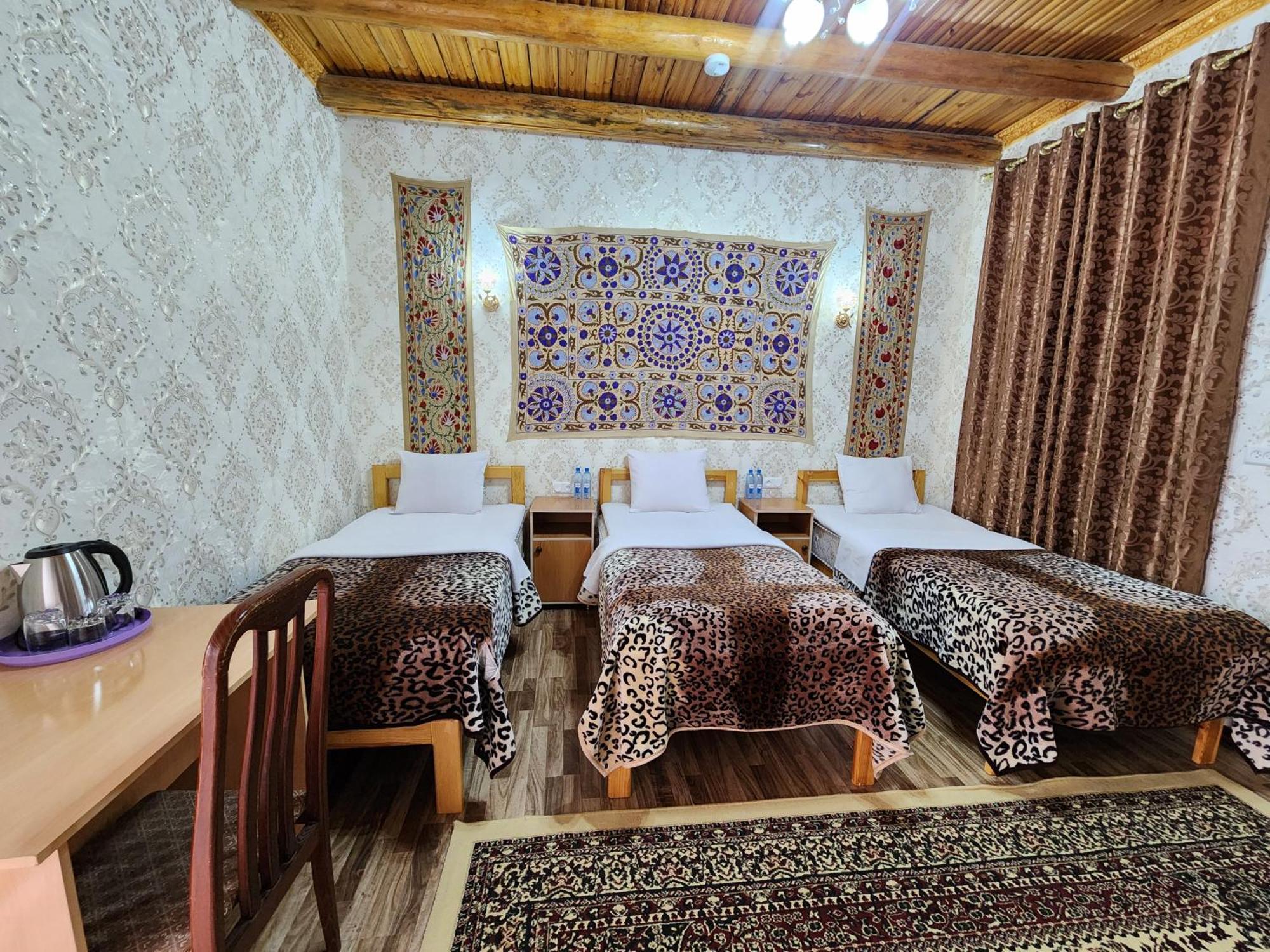 Samani Bukhara Bed and Breakfast Exteriör bild