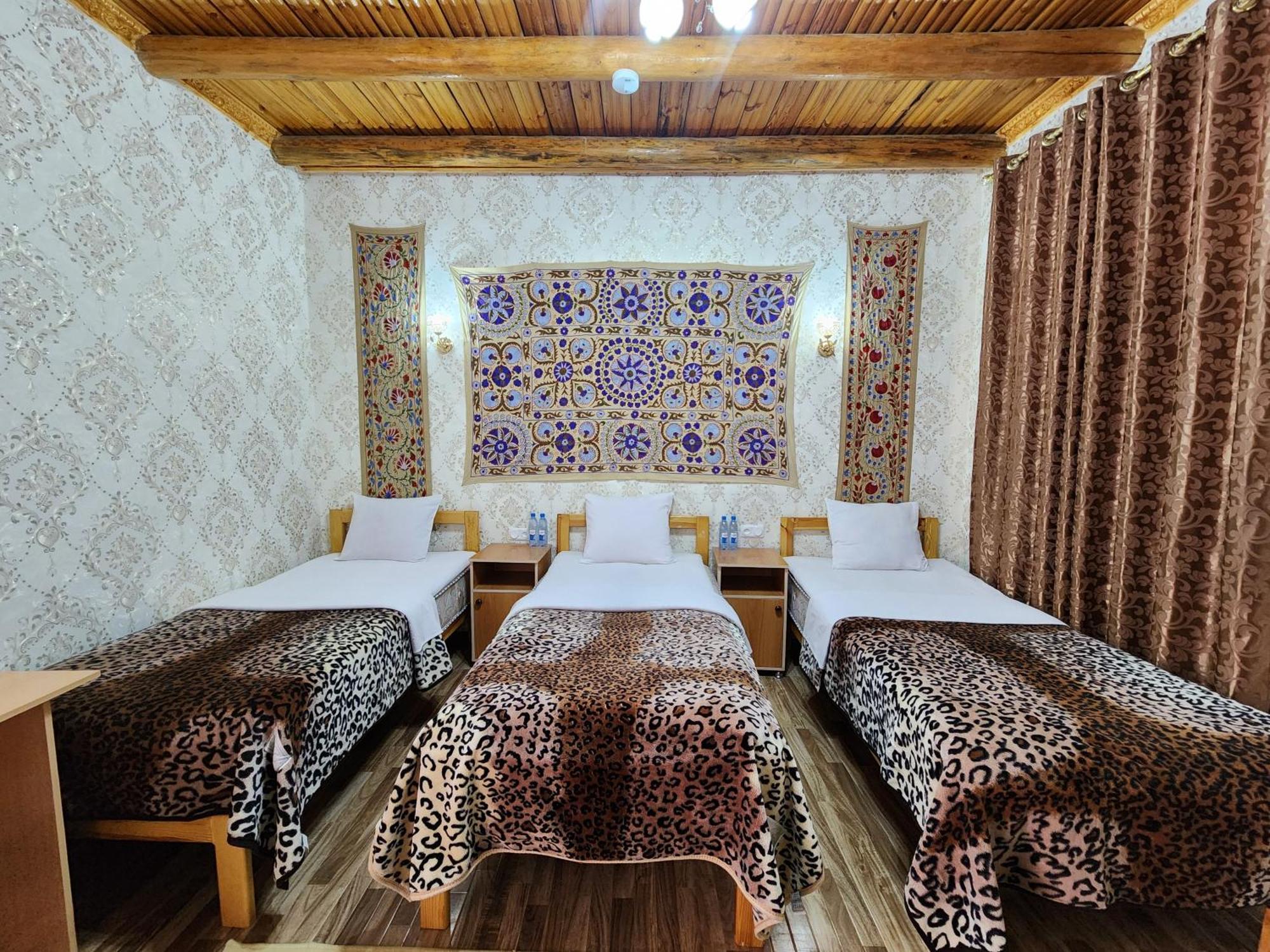 Samani Bukhara Bed and Breakfast Exteriör bild
