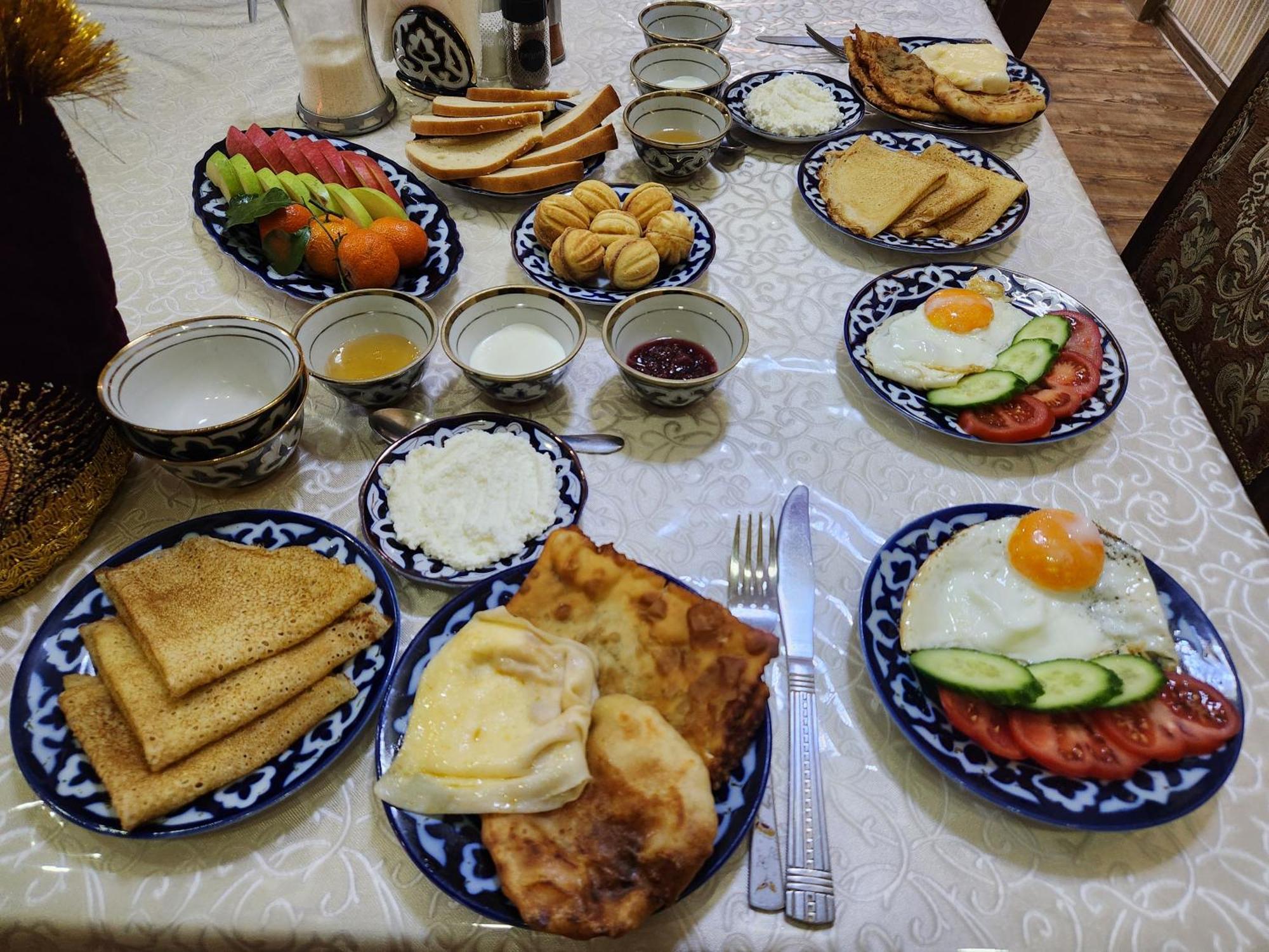 Samani Bukhara Bed and Breakfast Exteriör bild